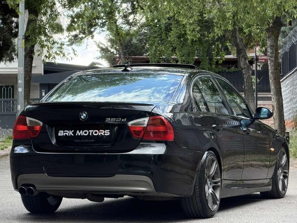 BRK MOTORS BMW 320D PREMİUM E90 EMSALSİZ TEMİZLİKTE