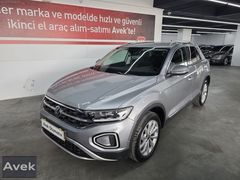 AVEK OTOMOTİV'DEN 2023 VOLKSWAGEN T-ROC 1.5 TSI 150PS STYLE DSG