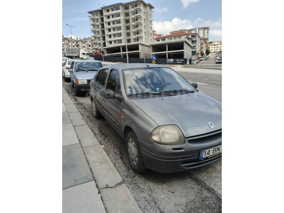 Sahibinden Renault Clio 1.4 RNA 2000 Model 
