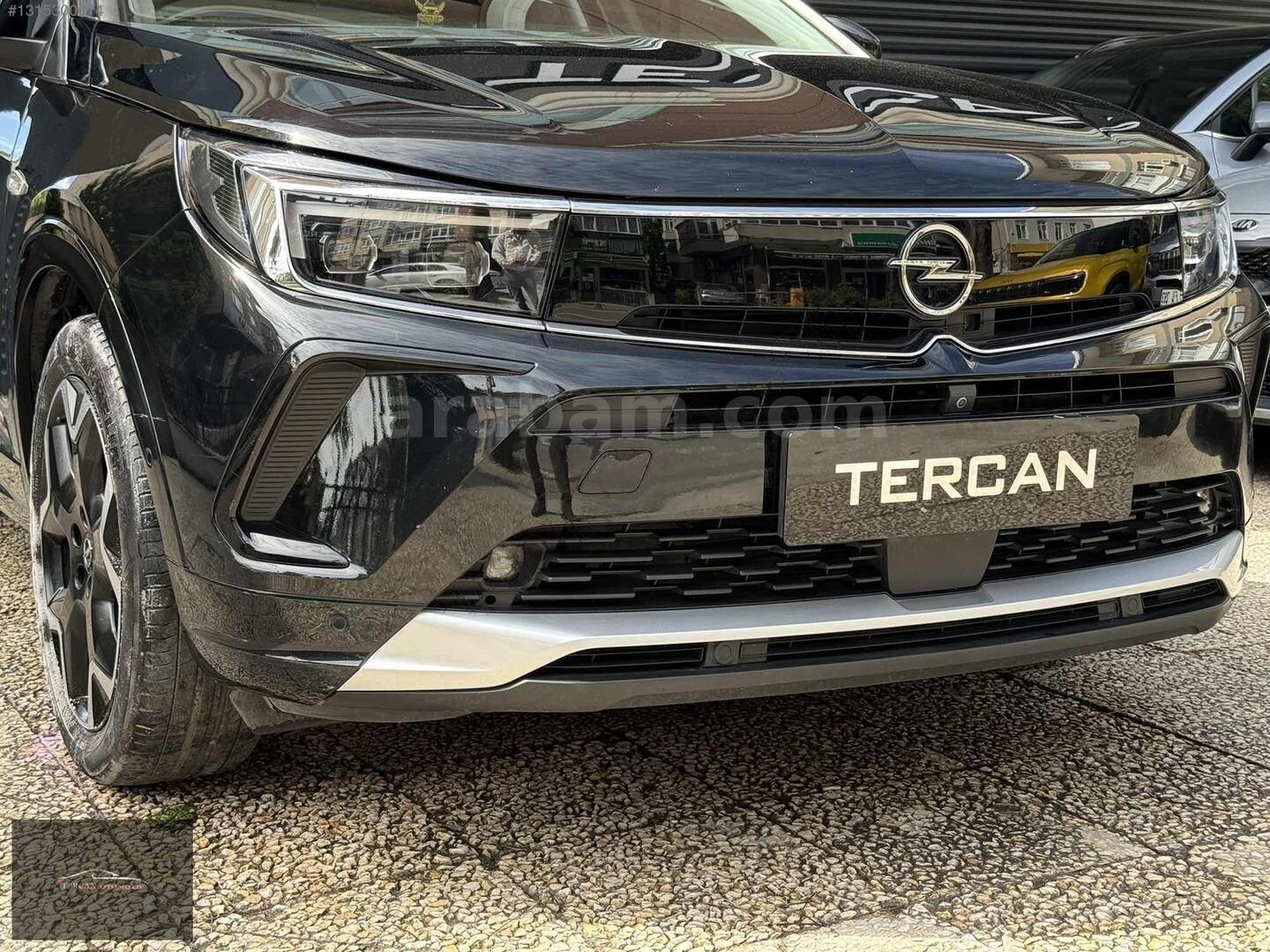 Galeriden Opel Grandland 1.5 D Ultimate 2023 Model İstanbul 68.500 km Siyah 7
