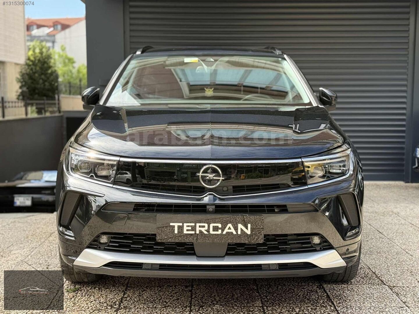 Galeriden Opel Grandland 1.5 D Ultimate 2023 Model İstanbul 68.500 km Siyah 3