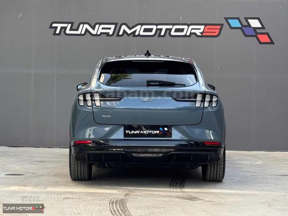 "TUNA MOTORS" MUSTANG MACH E 2.500 KM DE