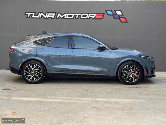 "TUNA MOTORS" MUSTANG MACH E 2.500 KM DE