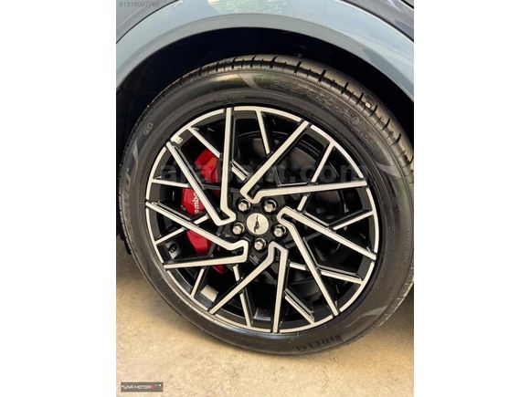"TUNA MOTORS" MUSTANG MACH E 2.500 KM DE