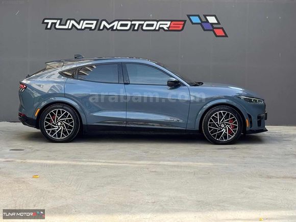 "TUNA MOTORS" MUSTANG MACH E 2.500 KM DE