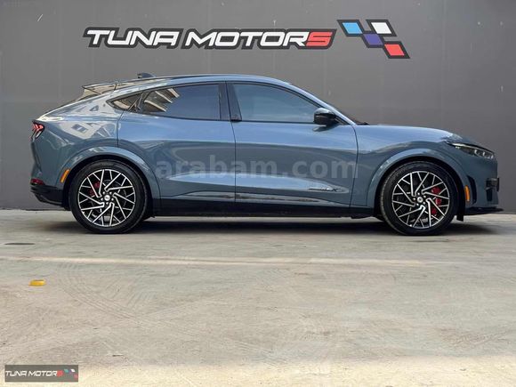 "TUNA MOTORS" MUSTANG MACH E 2.500 KM DE