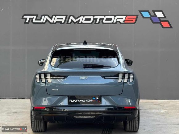 "TUNA MOTORS" MUSTANG MACH E 2.500 KM DE