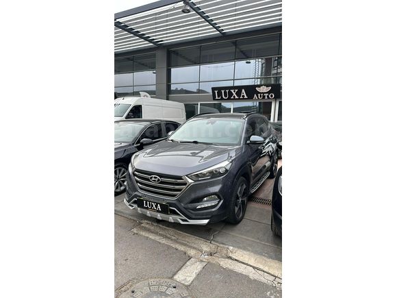 Sahibinden Hyundai Tucson 1.6 T-GDi Elite Plus 2016 Model  136.000 km Füme