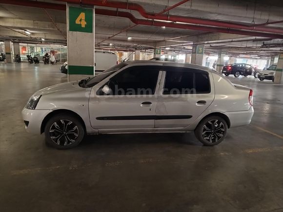 Sahibinden Renault Symbol 1.4 Dynamique 2007 Model hafiften güneş solması var