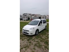 DEGİŞENSİZ DÜŞÜK KM KLİMALI PARTNER TEPE