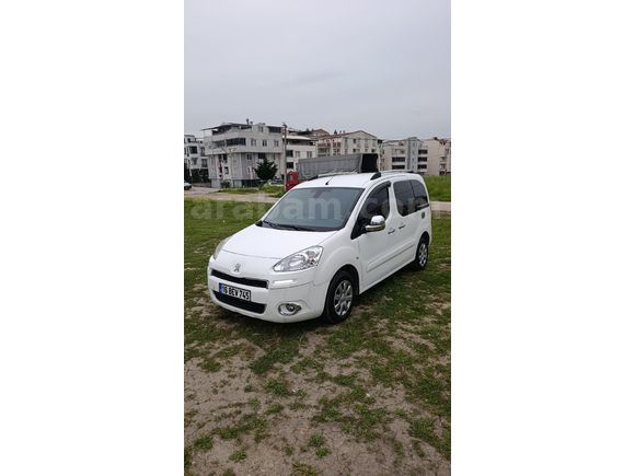 DEGİŞENSİZ DÜŞÜK KM KLİMALI PARTNER TEPE