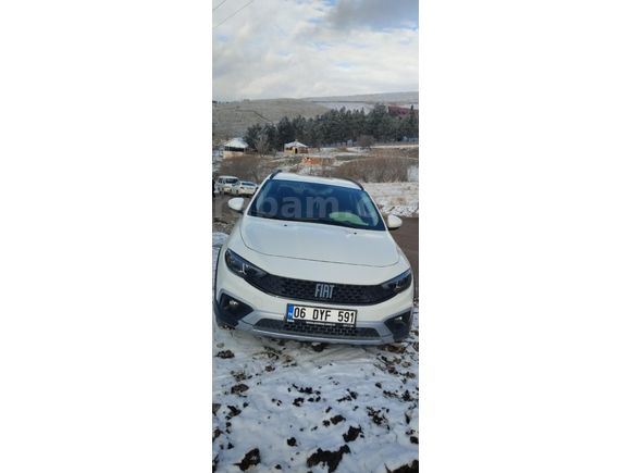 Sahibinden Fiat Egea Cross 1.4 Fire Urban 2023 Model Ankara 10800 km Beyaz