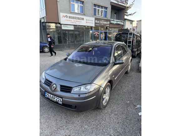 Sahibinden Renault Megane 1.6 Dynamique 2004 Model 