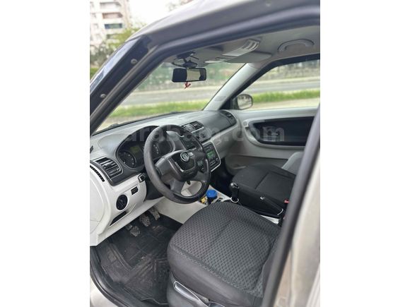 Sahibinden Skoda Fabia 1.2 Ambiente 2013 Model 