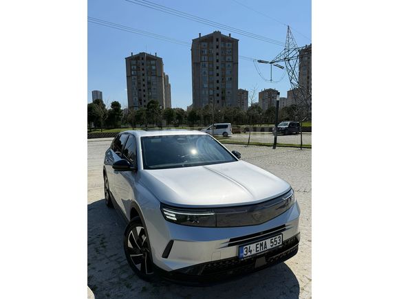 Sahibinden Opel Grandland 1.2 T Hybrid GS 2025 Model ( HAFTALIK İNDİRİM )