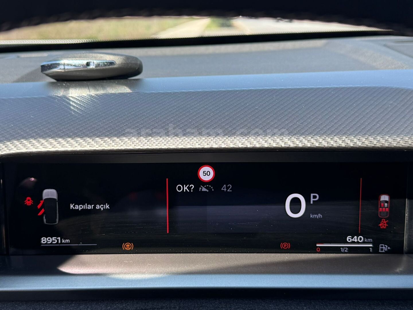 Sahibinden Opel Grandland 1.2 T Hybrid GS 2025 Model İstanbul 15.000 km Gri (Gümüş) 7