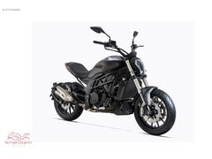 BENELLİ 502-C CRUISER SİYAH İSMAİL ÖZŞİRİN MOTORS'DAN ÖZEL FİYAT