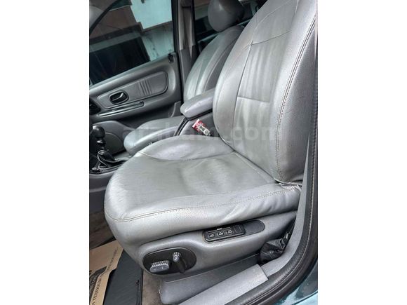 Sahibinden Renault Laguna 1.6 Expression 2004 Model  463.000 km Yeşil