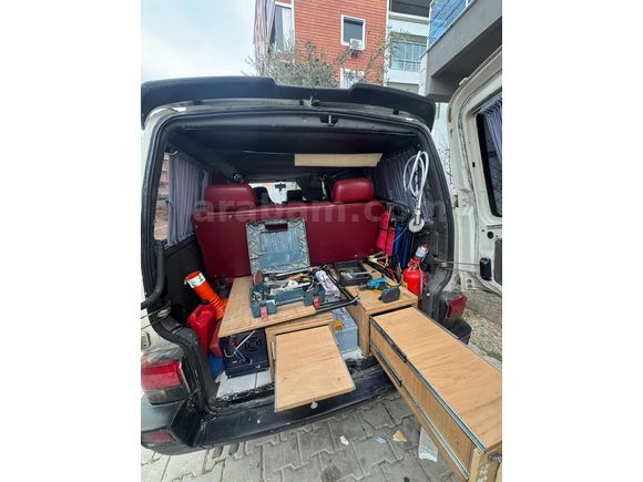 GÜMRÜK ÇIKIŞLI TRANSPORTER T4 KARAVAN