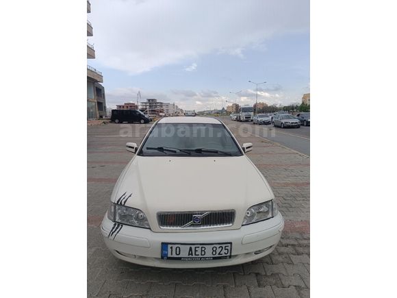 Sahibinden Volvo S40 1.6 2001 Model  387.500 km Beyaz