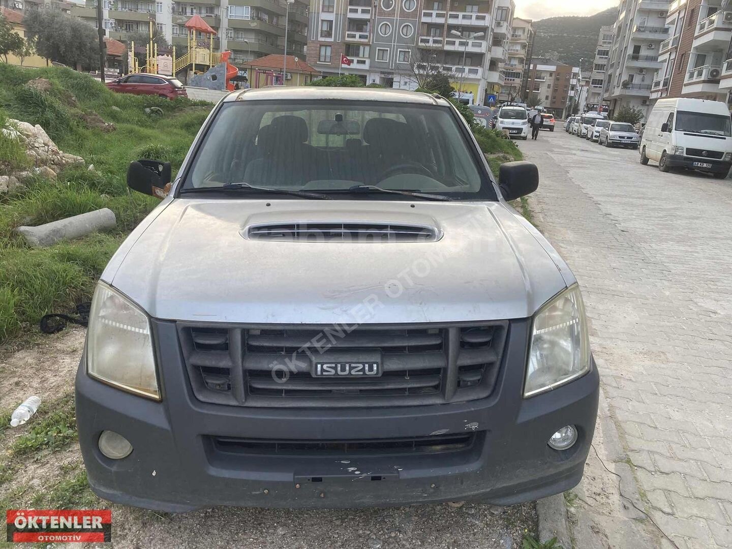 2011 MODEL KLİMALI ISUZU D-MAX 4x2 1