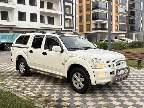Durmaz otomotiv den 230 bin km'de değişensiz D MAX