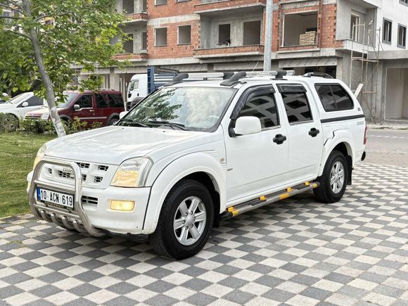 Durmaz otomotiv den 230 bin km'de değişensiz D MAX