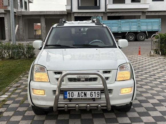Durmaz otomotiv den 230 bin km'de değişensiz D MAX