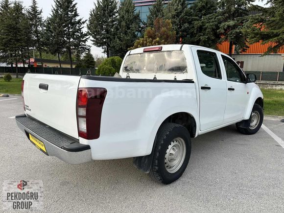 PEKDOĞRU GROUPTAN | ISUZU D-MAX 2.5 DİZEL 4x4 |
