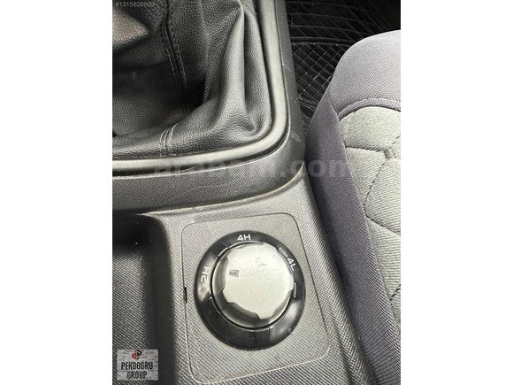 Galeriden Isuzu D-Max 2.5 4x4 2017 Model Konya 300.000 km Beyaz