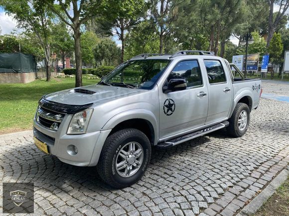2011 ISUZU D-MAX 4x4