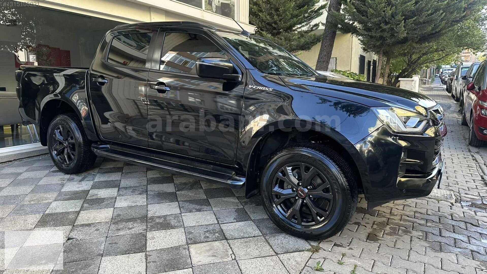 2024 BOYASIZ ISUZU D-MAX 1.9 D 4x4 V-Cross Otomatik %20 FATURA 5