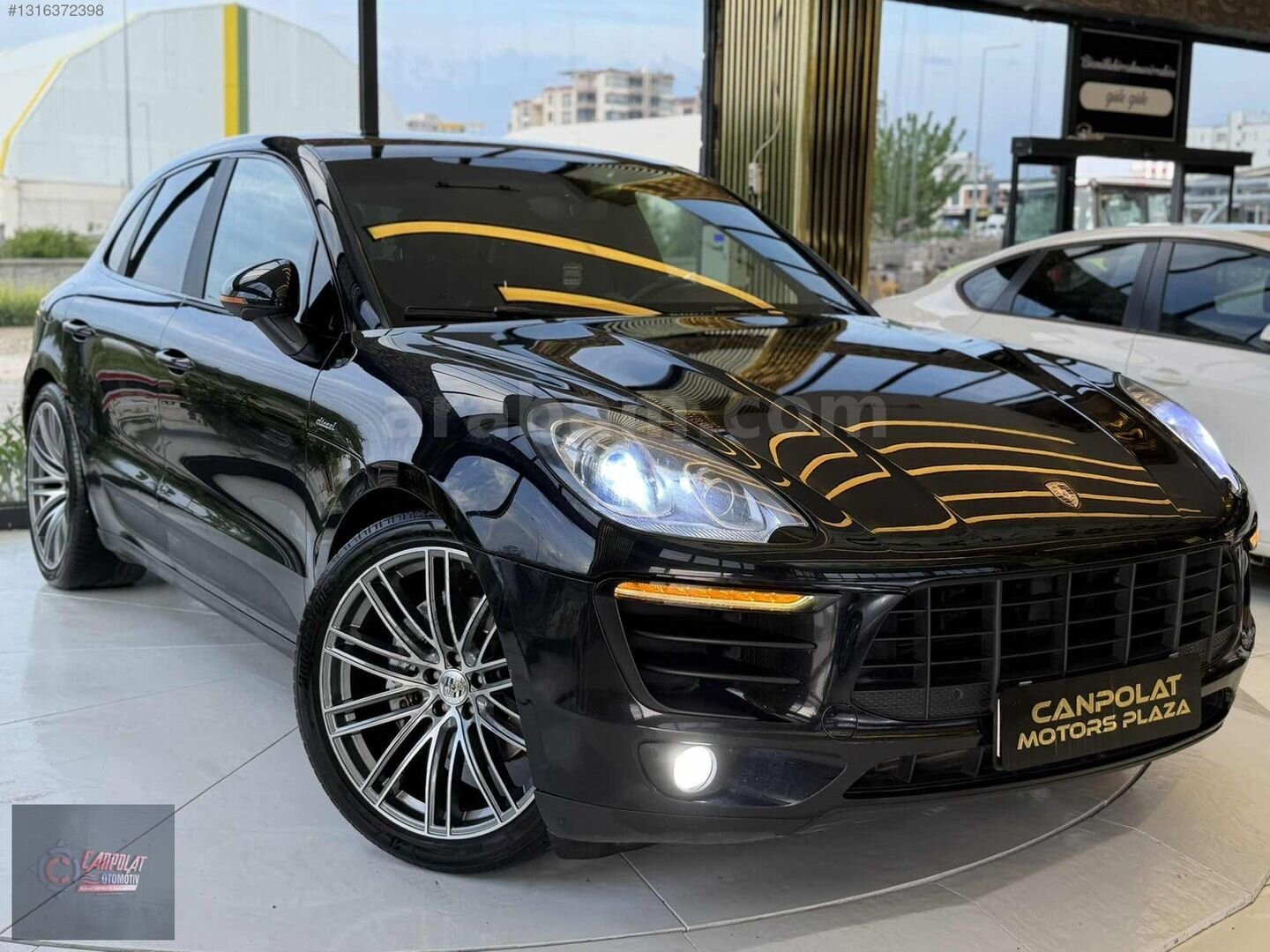 Galeriden Porsche Macan 3.0 S Diesel 2014 Model Şanlıurfa 320.000 km Siyah 3