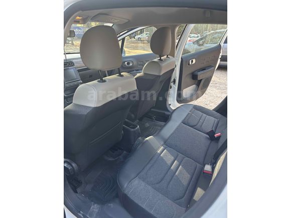 Sahibinden Citroen C3 1.2 PureTech Feel Bold 2022 Model Antalya