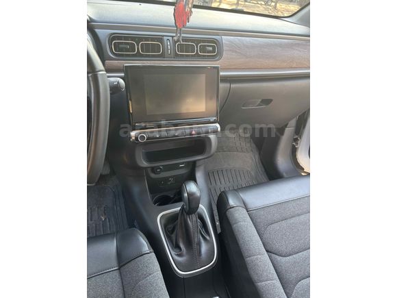 Sahibinden Citroen C3 1.2 PureTech Feel Bold 2022 Model Antalya