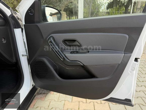 2023 MODEL 1.3 TCE DACİA DUSTER HATASIZ BOYASIZ