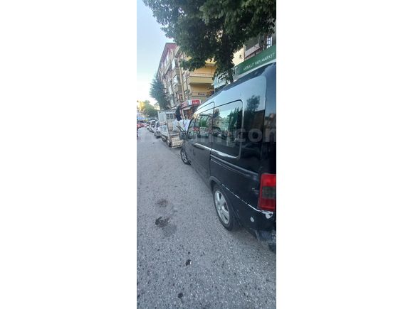Sahibinden Temiz Opel Combo 1.3 CDTI Comfort 2007 Model