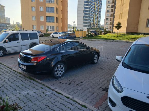 Sahibinden Opel Insignia 2.0 CDTI Edition Elegance 2013 Model