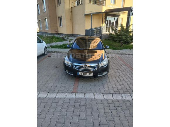 Sahibinden Opel Insignia 2.0 CDTI Edition Elegance 2013 Model