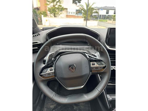 Fırsat Aracı 2025 Model Peugeot 2008 
