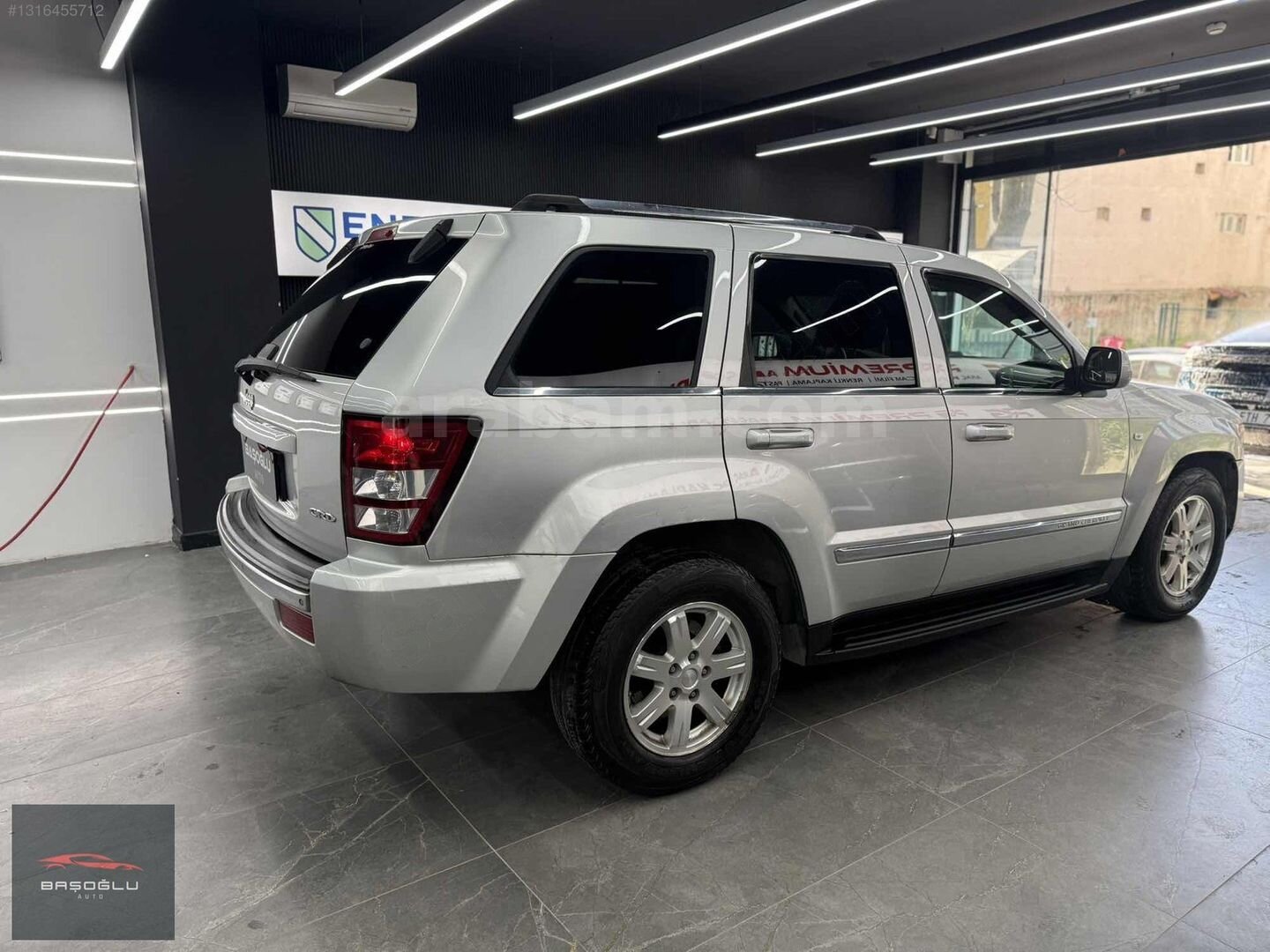 Galeriden Jeep Grand Cherokee 3.0 CRD Limited 2008 Model İstanbul 155.000 km Gri 5