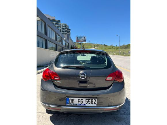 İlk Sahibinden 2014 Edition Model 1.6 Benzin&LPG'li  Opel Astra