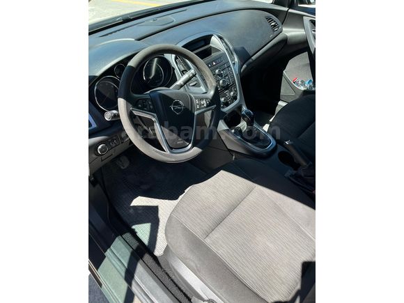 İlk Sahibinden 2014 Edition Model 1.6 Benzin&LPG'li  Opel Astra