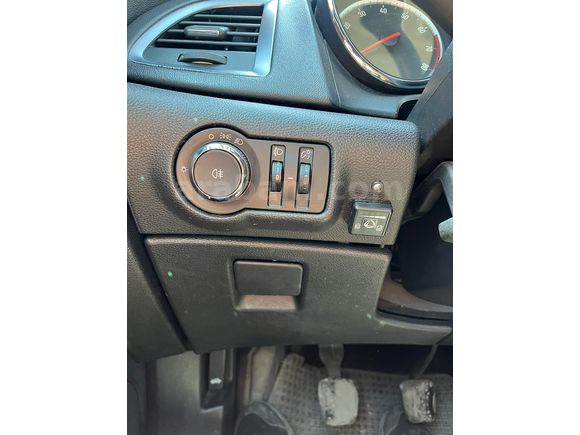 İlk Sahibinden 2014 Edition Model 1.6 Benzin&LPG'li  Opel Astra