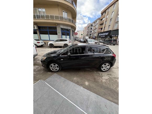 Sahibinden Opel Astra 1.6 Edition 2012 Model 