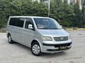 Galeriden Volkswagen Transporter 2.5 TDI Camlı Van 2004 Model İzmir