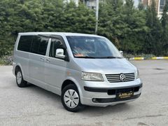 Galeriden Volkswagen Transporter 2.5 TDI Camlı Van 2004 Model İzmir