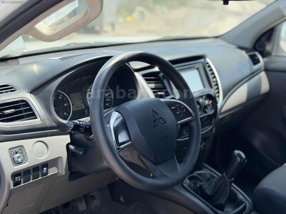 ULUTAŞLARDAN MITSUBISHI L200 4X2 TAMAMINA KREDİ
