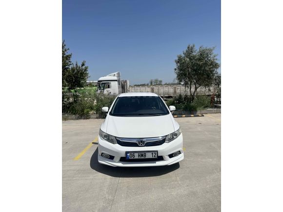 Sahibinden Honda Civic 1.6i VTEC Eco Premium 2014 Model 