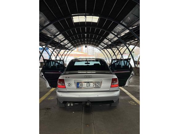 Sahibinden Audi A4 Sedan 1.9 TDI 2000 Model 